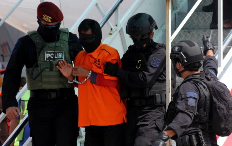 Tangkap Terduga Teroris di Bogor, Densus 88 Langsung Sita Buku Jihad dan Bahan Kimia
